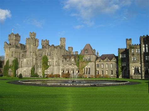 Top 10 BEST castles in Ireland you need to visit, RANKED