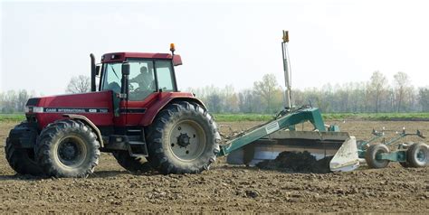 Case IH 7120 Tractor Information - G.W. Tractors Australia