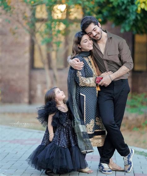 Junaid Jamshed Niazi Celebrates Daughter's Birthday | Reviewit.pk