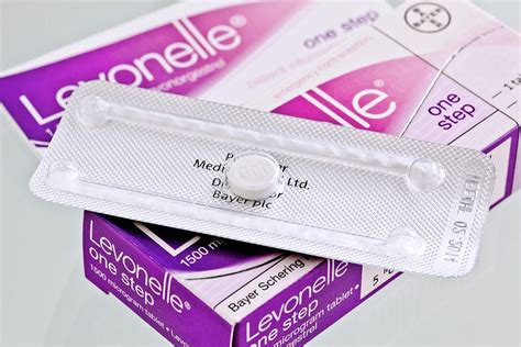 Levonelle Emergency Contraceptive Pill Photograph by Saturn Stills ...