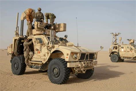 US Army to turn land vehicles into drone-destroying machines | New ...