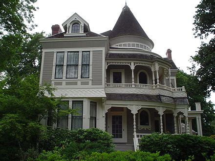 Woodburn, Oregon - Wikipedia