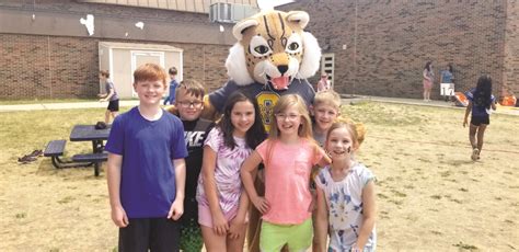 Lots of fun at Lakeville Elementary | Oxford Leader