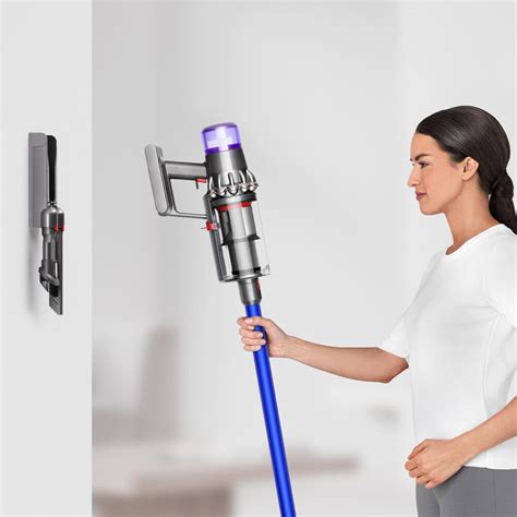 Dyson V11 Cordless Vacuum | NFM