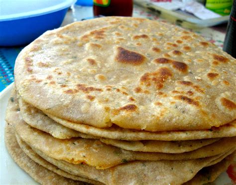 Aloo ka Paratha Recipe | How to Make Aloo ka Paratha