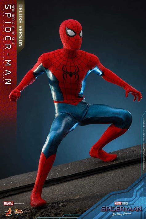 Marvel Unveils Tom Holland's Newest Spider-Man Costume in the Best View ...