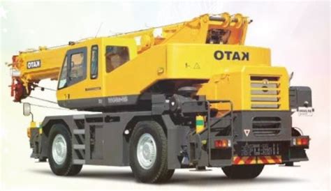 KATO Mobile Cranes: Load Charts, Service and Maintenance Manuals PDF