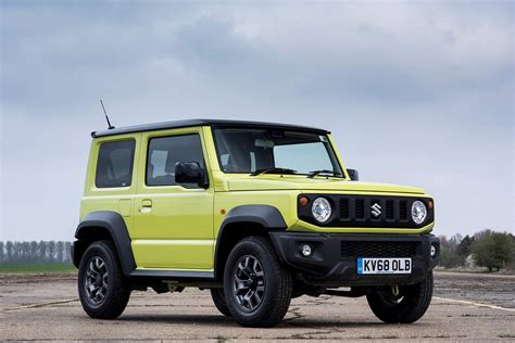 Suzuki Jimny 2021 / Suzuki Jimny versione Autocarro 2021 | Motor1.com ...