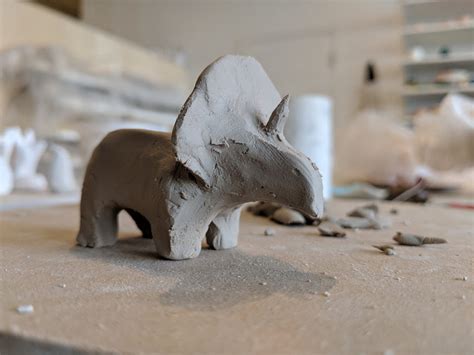 Sculpting Clay Animals - Kness