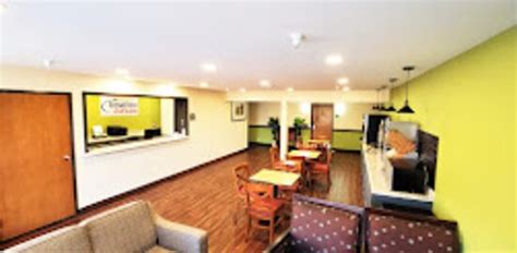 TRAVEL INN AND SUITES $74 ($̶8̶3̶) - Updated 2024 Prices & Hotel ...