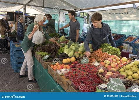 Fruit and Vegetables at the Organic Farmers Market on the Noordermarkt ...