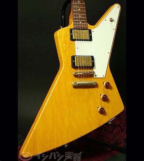 Gibson Explorer in 2022 | Gibson explorer, Gibson guitars, Electric guitar