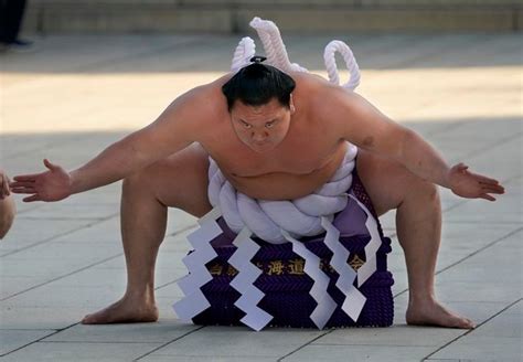 Sumo wrestlers throw considerable weight behind Tokyo 2020 Games | The ...