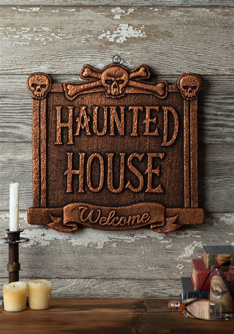 Haunted House 13" Welcome Sign | Halloween Signs