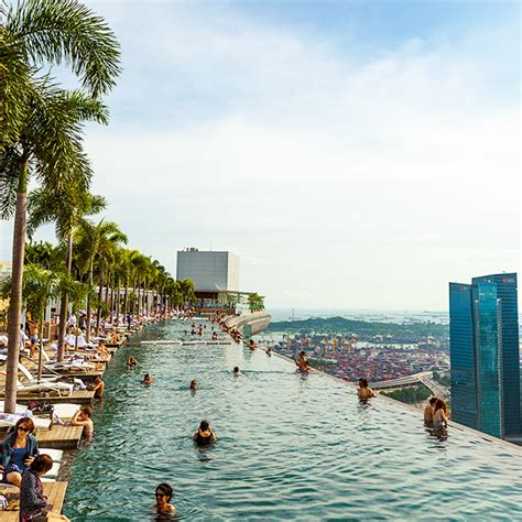 MBS® Skypark: Infinity Pool, Bars & Restaurants - Visit Singapore ...