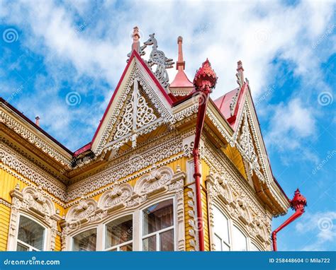 House with Firebirds, Tomsk. Russian Style in Architecture. Wooden ...