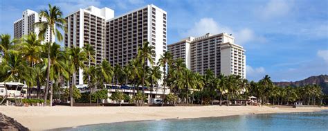 Waikiki Beach, Honolulu Resort Hotel | Waikiki Beach Marriott Resort & Spa