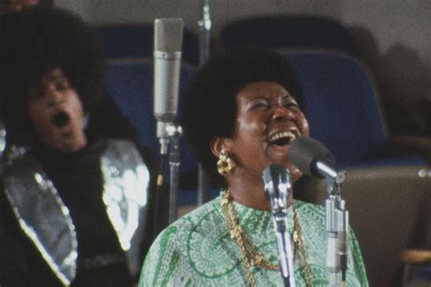 Amazing Grace: Aretha Franklin’s lost concert film was worth the wait - Vox