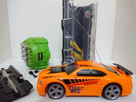 Auldey GEN X Race Tin Remote Control Car, Hobbies & Toys, Toys & Games ...