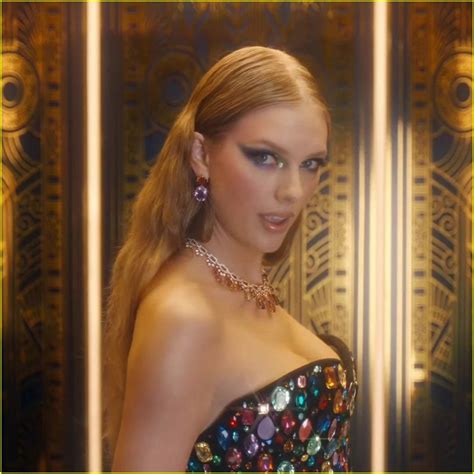 Taylor Swift Gives Cinderella a New Spin in Star-Studded 'Bejeweled ...