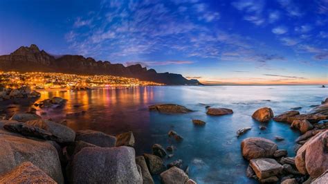 View of Cape Town's Table Mountain, Lions head & Twelve Apostles at ...