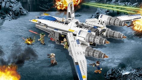 lego-star-wars-rogue-one-rebel-u-wing-fighter-set-75155-in-action | Man ...