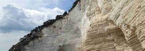 Group Activity by Boat discovering the Gargano Coast and Caves ...