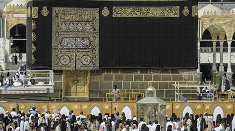 IN PICTURES: Six doors of Ka’aba over 5,000 years | Al Arabiya English