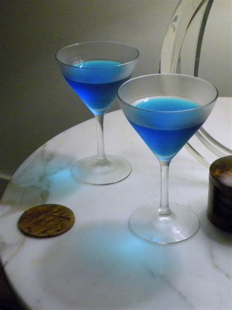 Cocktails in Charleston: Blue Moon Cocktail