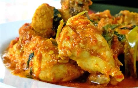 How to Make Ayam Woku, Manadonese Spicy Chicken | Recipes Tab