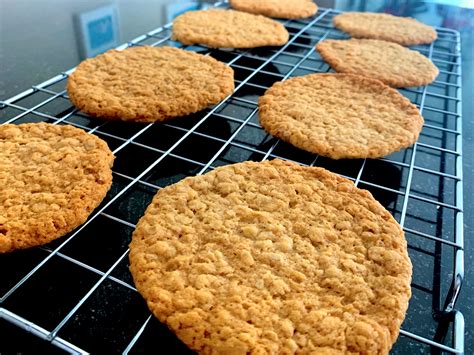 Golden Oat Biscuits - Best Recipes UK