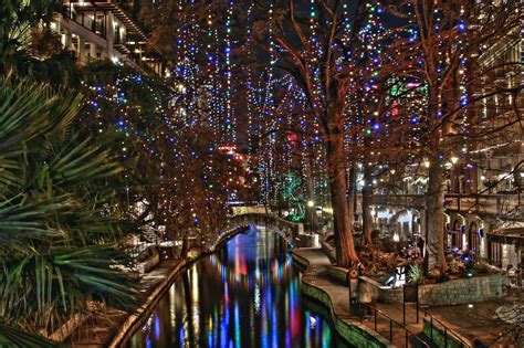 Spending the Holidays on the San Antonio River Walk - SA Riverwalk