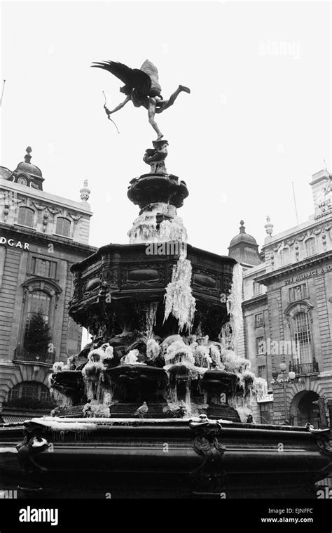 Piccadilly statue of eros Black and White Stock Photos & Images - Alamy