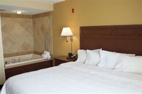 Hampton Inn & Suites Columbia at University Columbia, Missouri, US ...