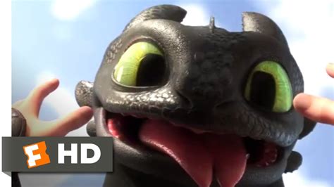 How to Train Your Dragon 3 - Toothless Comes Back | Fandango Family