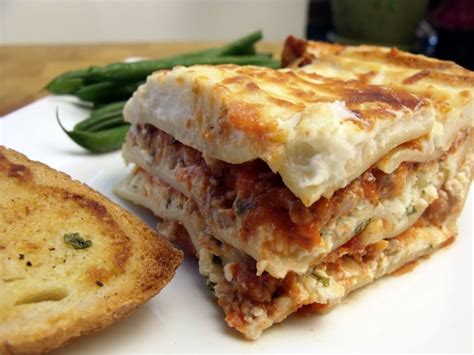 Home-made lasagna with bechamel sauce. Holy yummmy!! | Lasagna, Lasagna ...