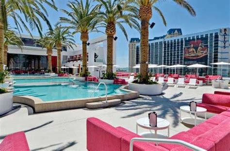 The Cromwell Pool | Cabanas & Daybeds | Hours & Photos | Las Vegas