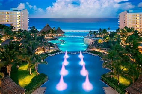 The Westin Lagunamar Ocean Resort- First Class Cancun, Quintana Roo ...