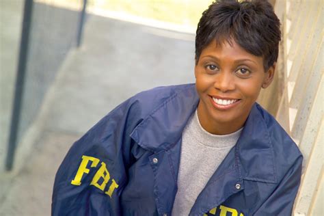 female-FBI_agent - Criminal Justice Degree Hub