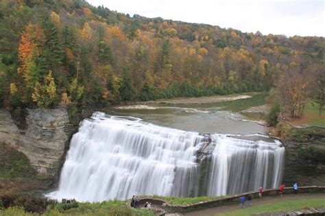 Middle Falls of the Genesee River in Letchworth State Park