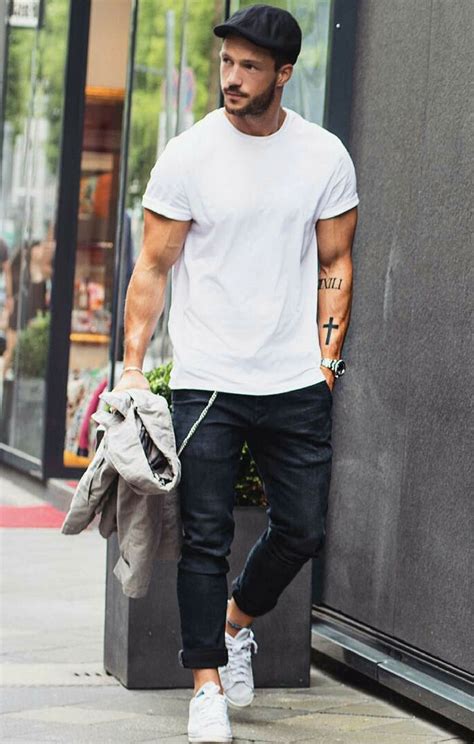 5 Coolest White T-shirt Outfit Ideas For Men - LIFESTYLE BY PS