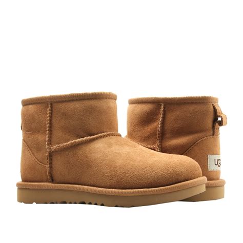 UGG - UGG Australia Classic Mini II Big Kids Boots Size 1 - Walmart.com ...