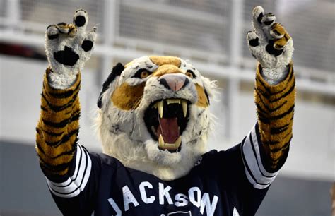 Jackson State Mascot Gets Unsportsmanlike Conduct Penalty for Trying to ...