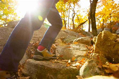 Best Women's Hiking Boots For Flat Feet