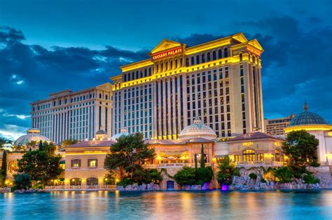 Hostage freed after hourslong standoff at Caesars Palace hotel room ...