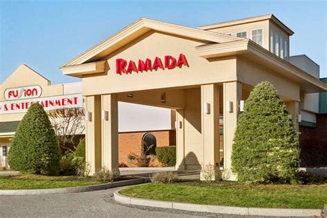 RAMADA BY WYNDHAM LEWISTON HOTEL & CONFERENCE CENTER - Updated 2024 ...