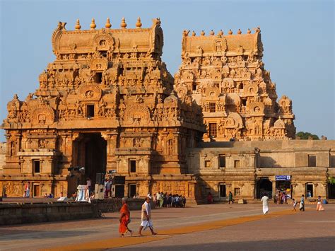 Thanjavur | Temple City, Rice Bowl, Chola Dynasty | Britannica