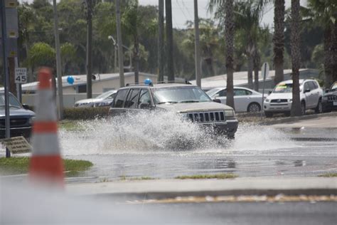 Tampa Bay Flooding: Who To Call, What To Do | WUSF