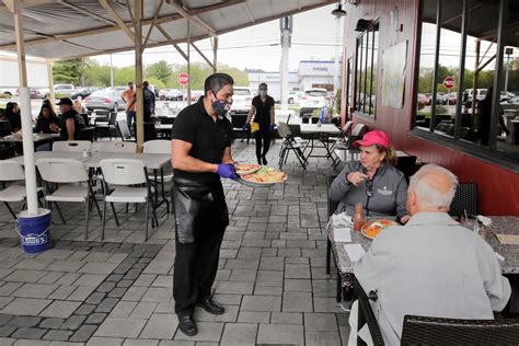 New Hampshire restaurants resume outdoor seated dining