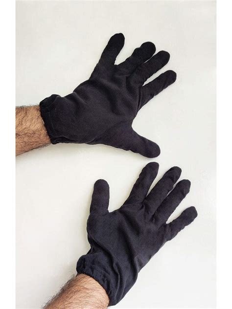 DIY with Goodhomes: Make your own gloves | Goodhomes.co.in